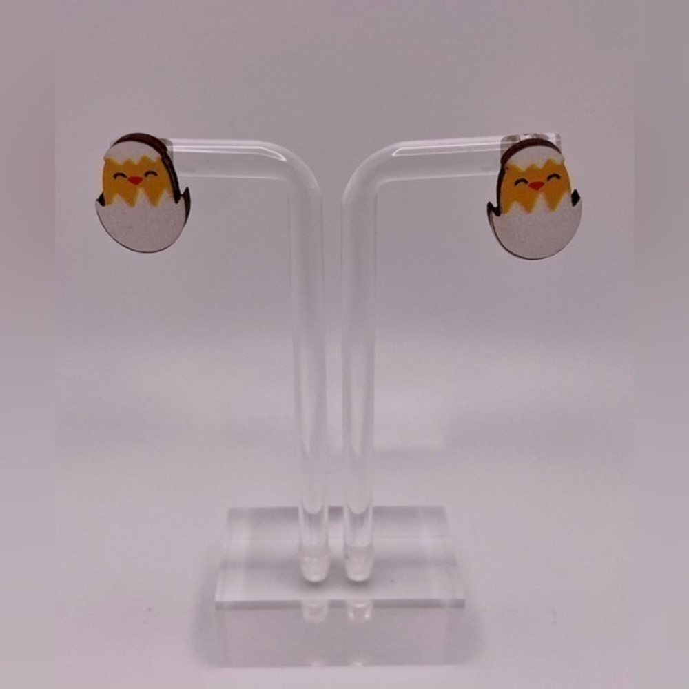 Chick Earring 🐣